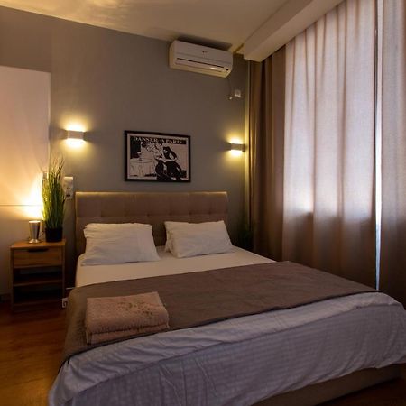 Modern studio beside metro Pushkinska, Universytet - Chernyshevska str. 95-7 Charkiv Exteriör bild