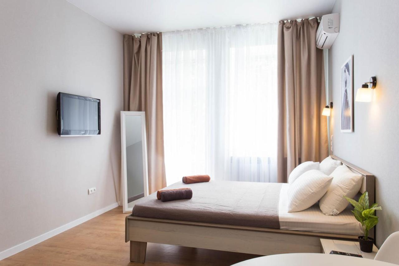 Modern studio beside metro Pushkinska, Universytet - Chernyshevska str. 95-7 Charkiv Exteriör bild