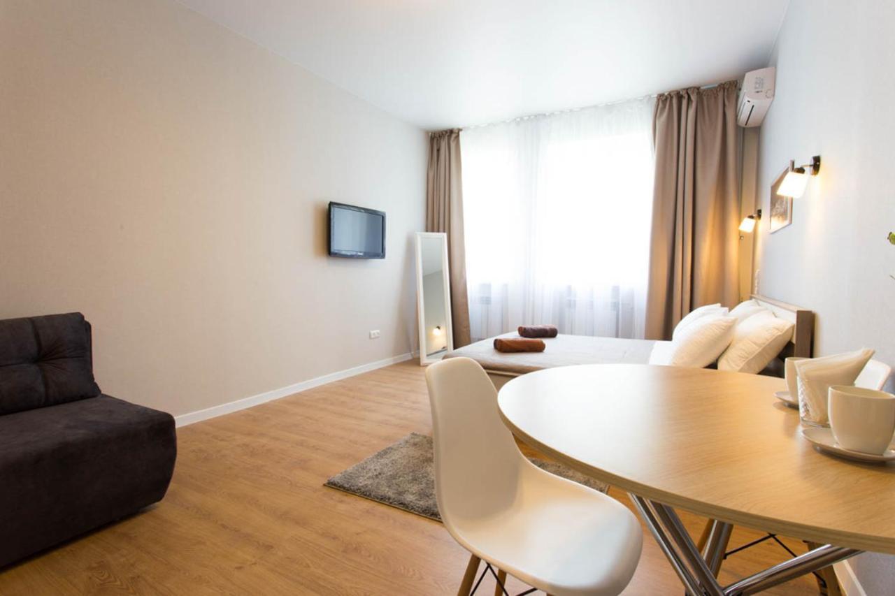 Modern studio beside metro Pushkinska, Universytet - Chernyshevska str. 95-7 Charkiv Exteriör bild