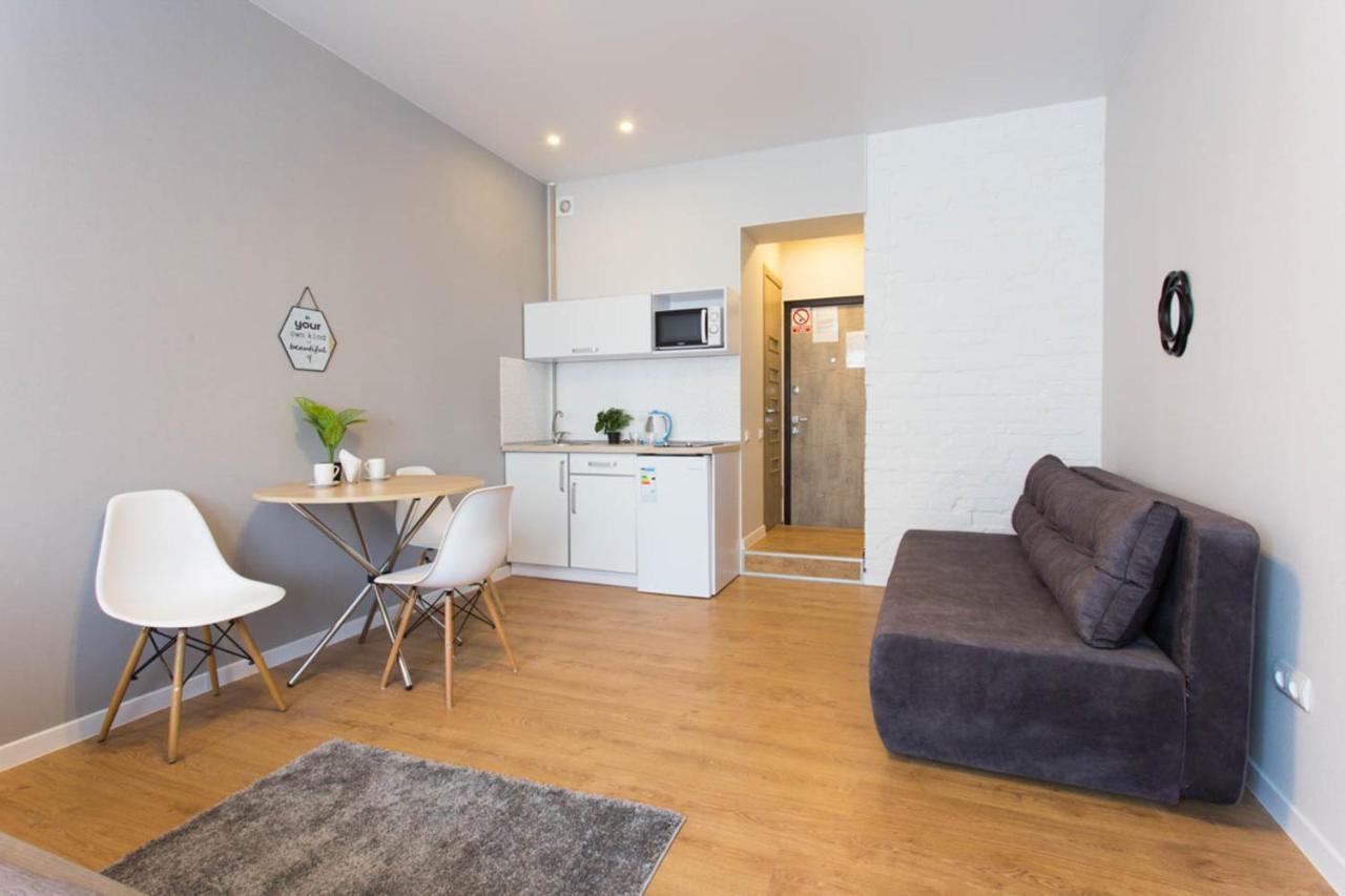 Modern studio beside metro Pushkinska, Universytet - Chernyshevska str. 95-7 Charkiv Exteriör bild