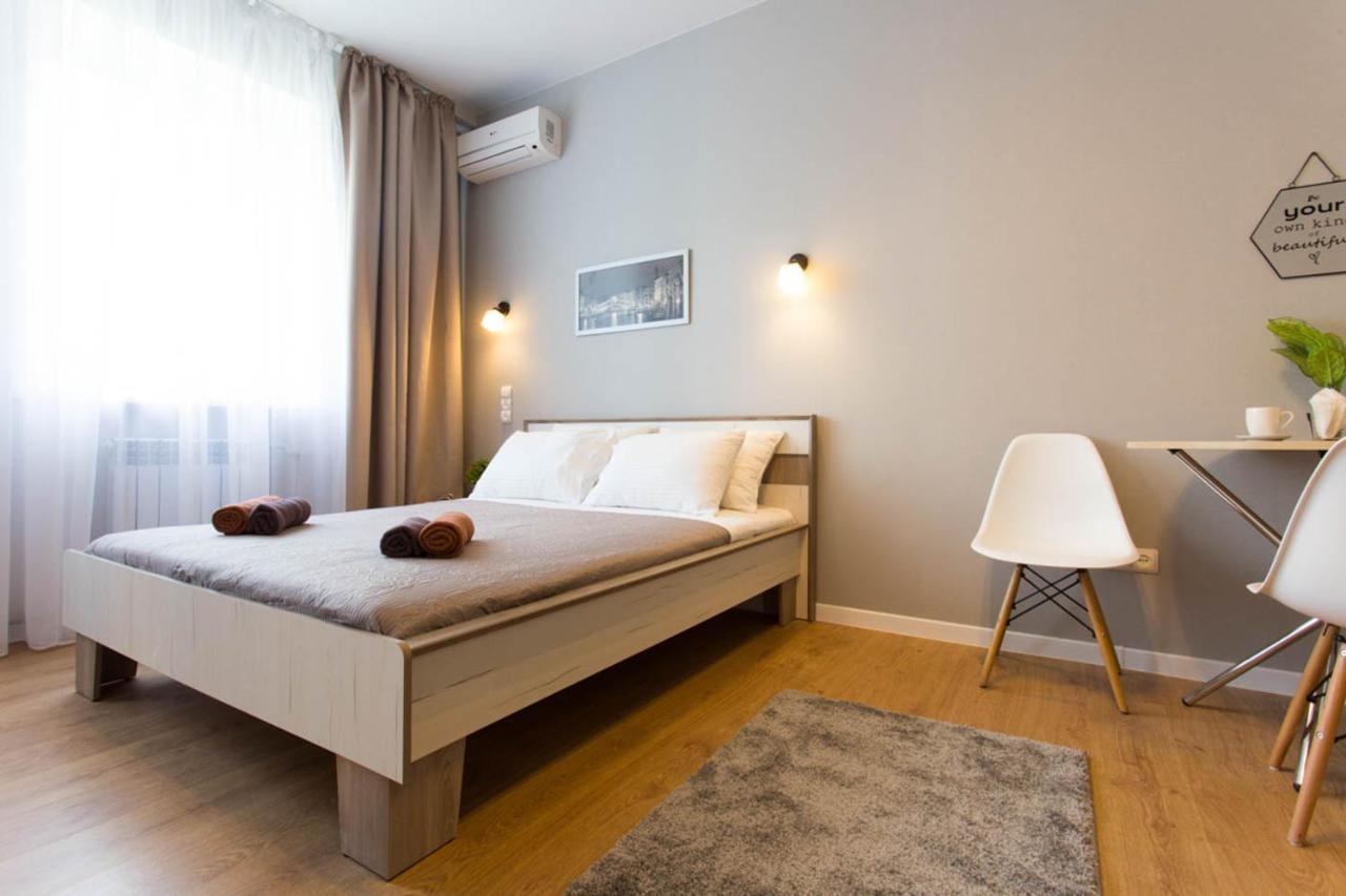 Modern studio beside metro Pushkinska, Universytet - Chernyshevska str. 95-7 Charkiv Exteriör bild