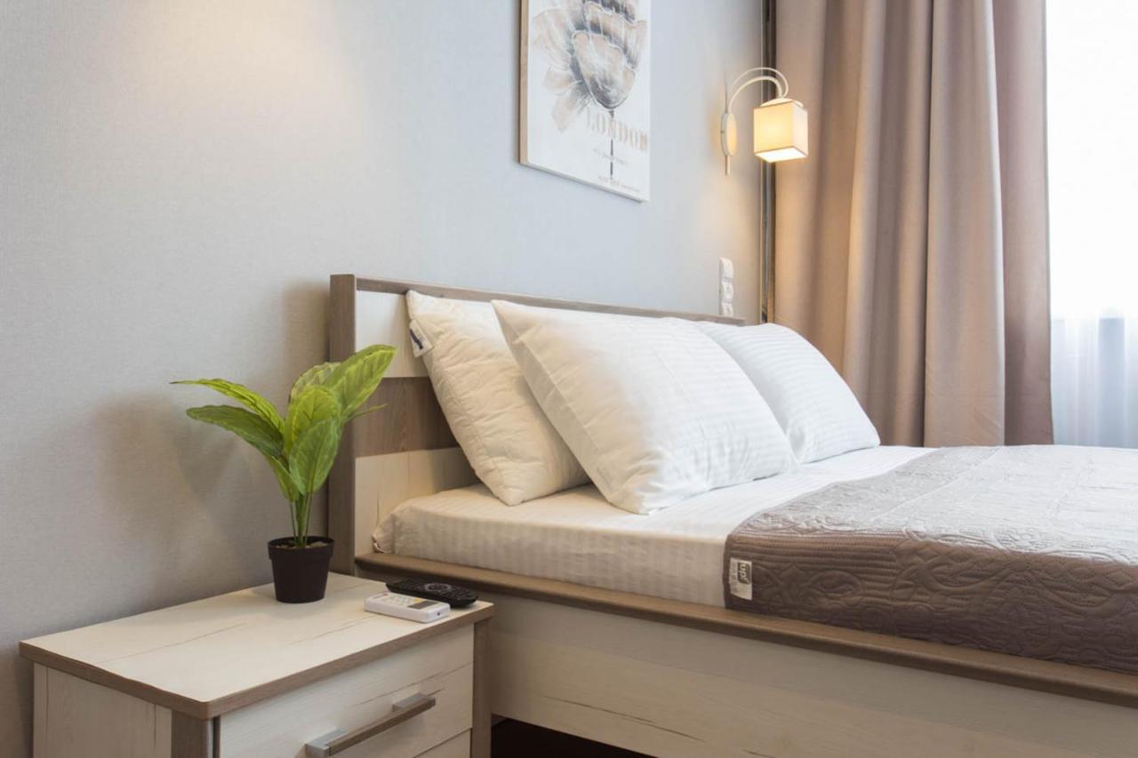 Modern studio beside metro Pushkinska, Universytet - Chernyshevska str. 95-7 Charkiv Exteriör bild