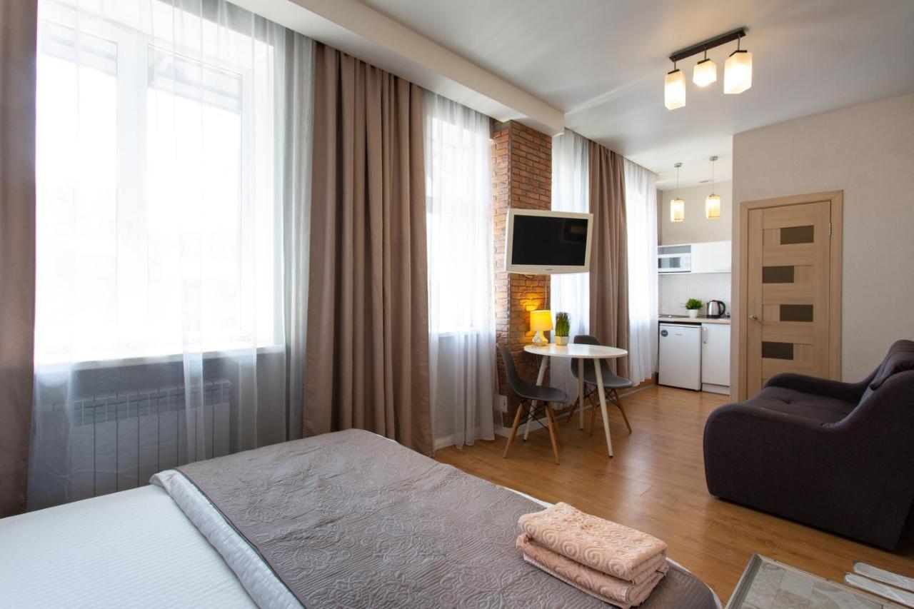 Modern studio beside metro Pushkinska, Universytet - Chernyshevska str. 95-7 Charkiv Exteriör bild